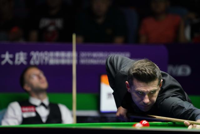 西蒙斯利用 西蒙斯利用