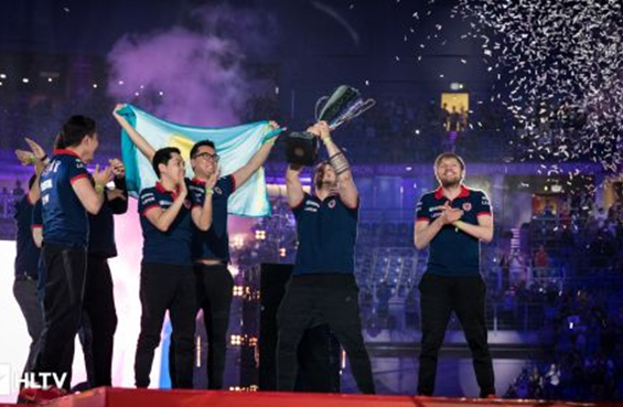 巨大压力 巨大压力