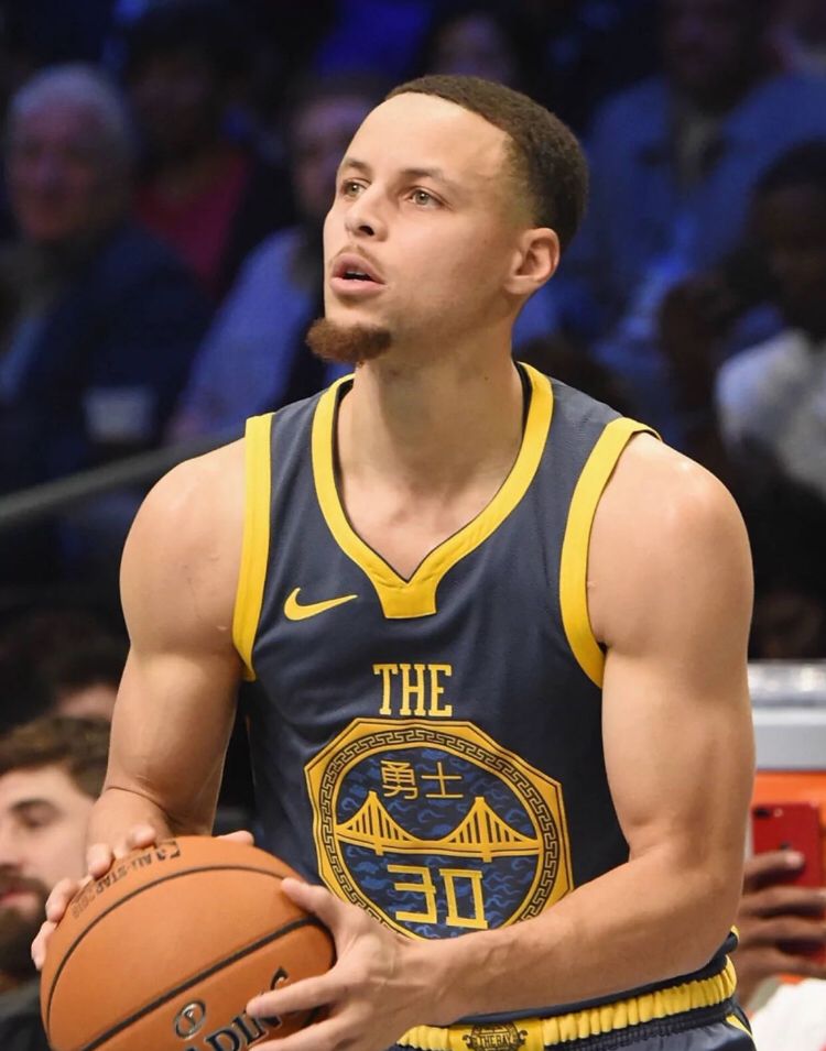 防守端的压 防守端的压